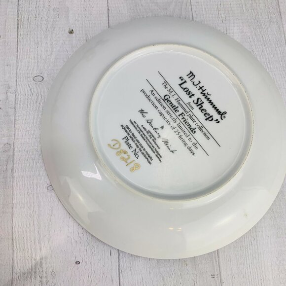 90's Danbury Mint M J Hummel GENTLE FRIENDS Animals Collection Plates Set of 3 - Picture 7 of 9